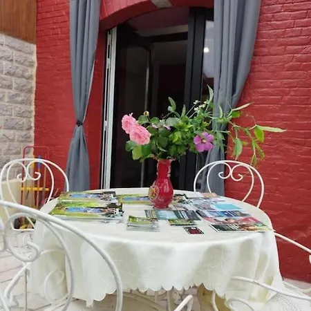 Dom wakacyjny La Demeure Envoutee *